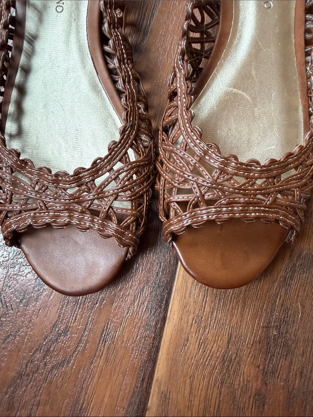 Christian Siriano Woven Brown/Tan Women's Flats -Size 9